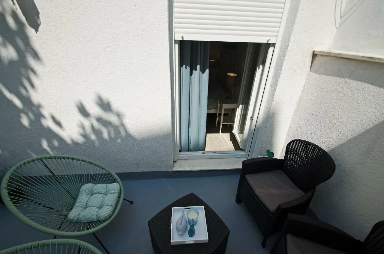 Cozy Coastal Apartment Gama  Split